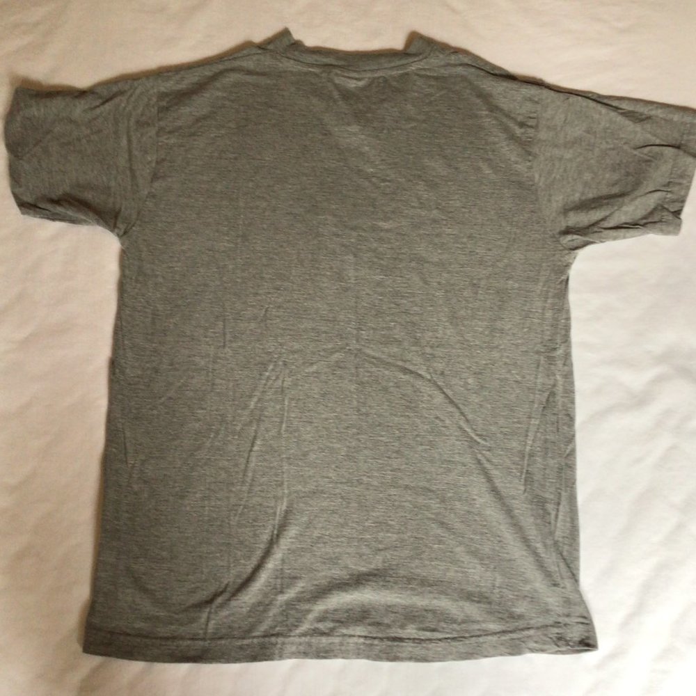 Toro Loco - Madrid Bull Mu! gray V-neck t-shirt - Picture 5 of 7
